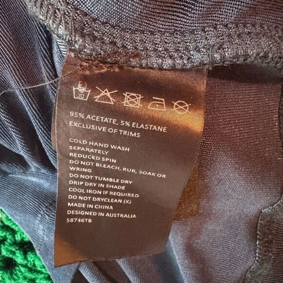 Bardot Wren wrap crop top size XS - Picture 8 of 10